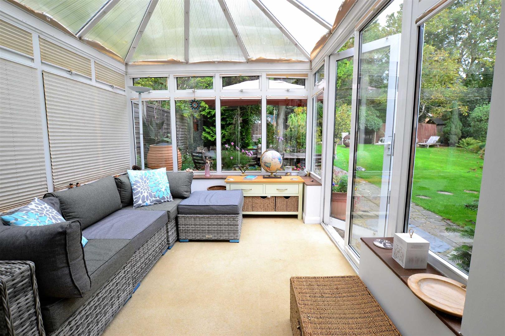 Chalgrove Way, Emmer Green, Reading Walmsley