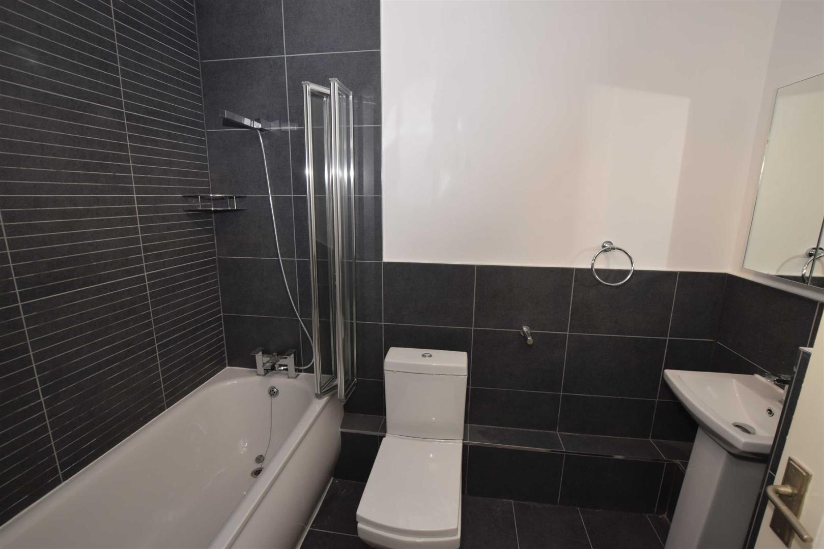 127 Castle Hill  Apartment for sale in Reading