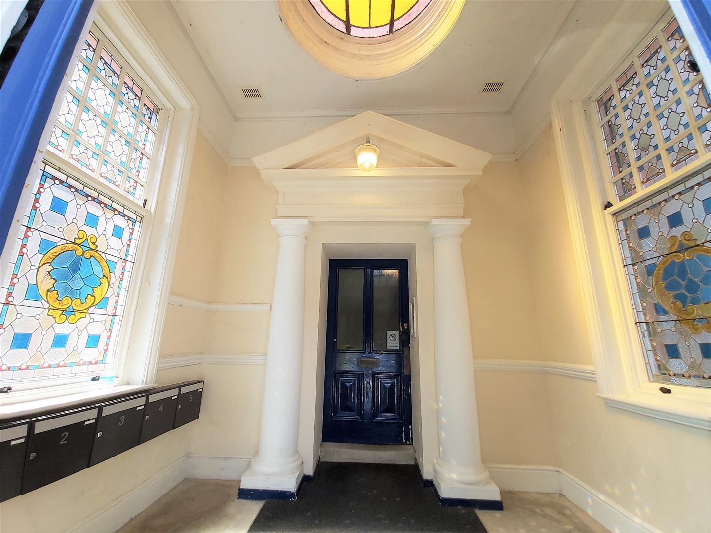 Rosehill House Peppard Road Emmer Green Apartment for sale in Reading