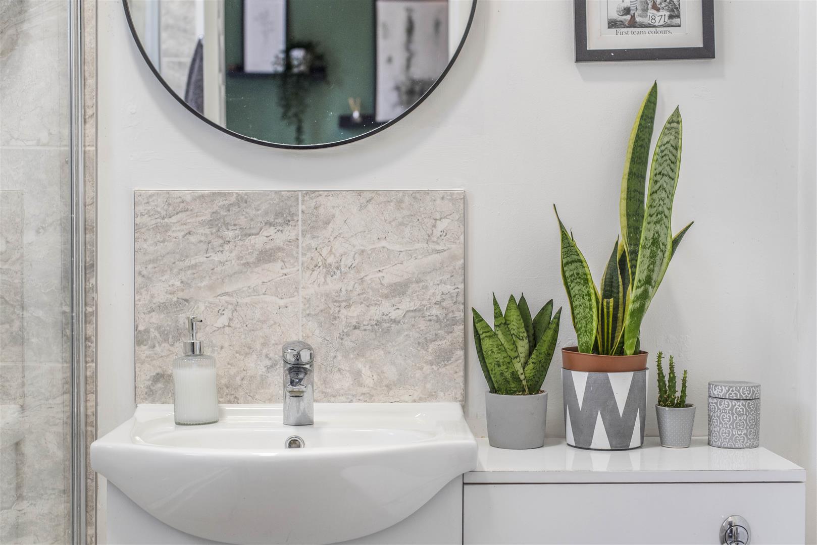 Rosehill House Peppard Road Emmer Green Apartment for sale in Reading