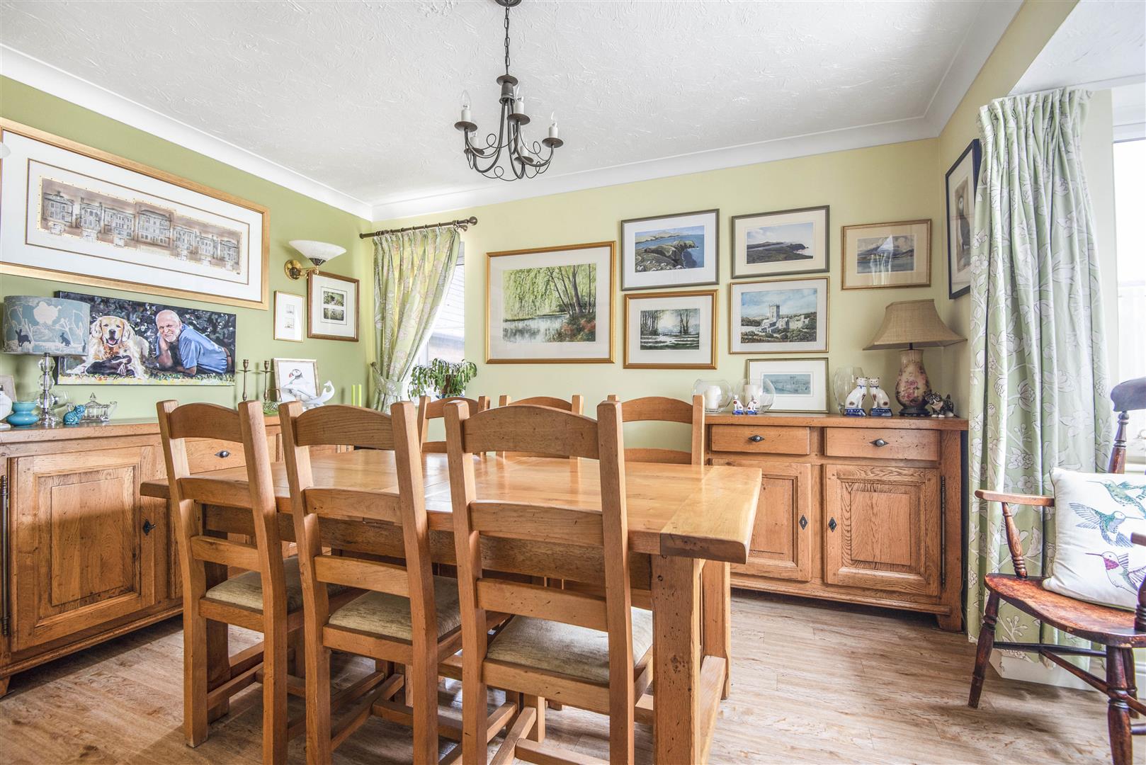 Winterberry Way Caversham Heights house for sale in Reading