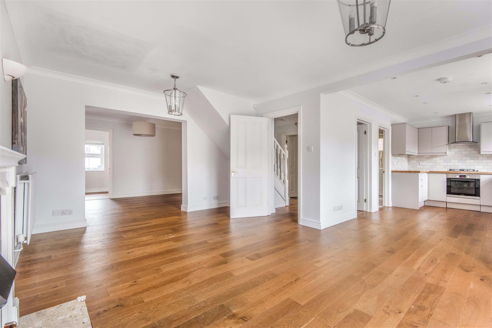 Rhigos Emmer Green house for sale in Reading