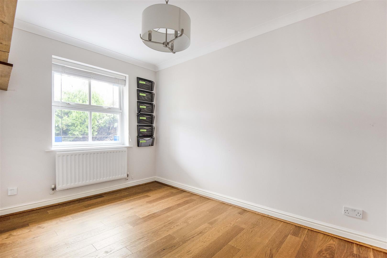 Rhigos Emmer Green house for sale in Reading