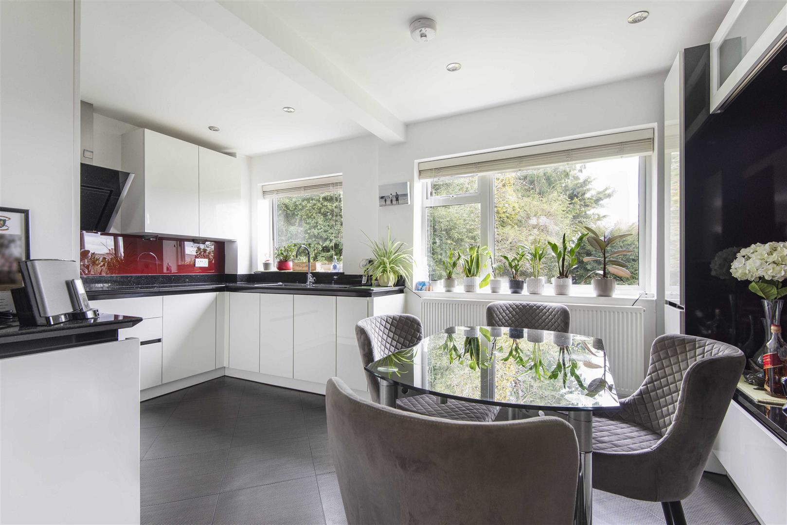 Auburn Court Caversham Apartment for sale in Reading