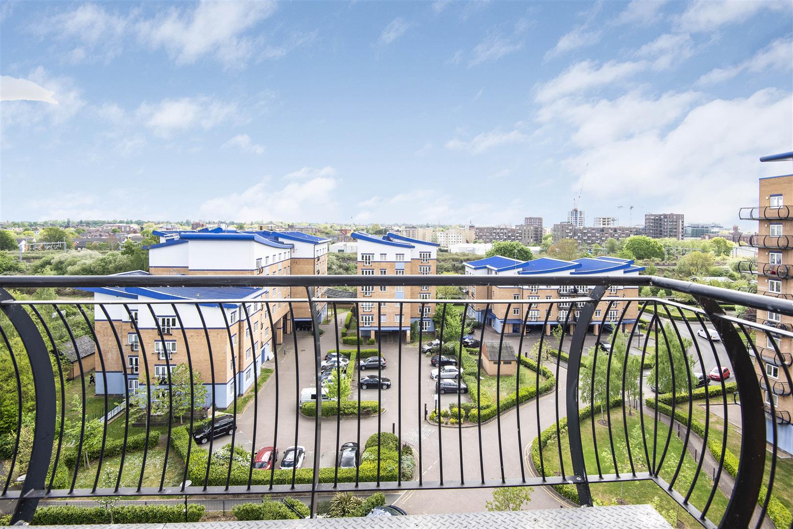 Luscinia View Napier Road house for sale in Reading