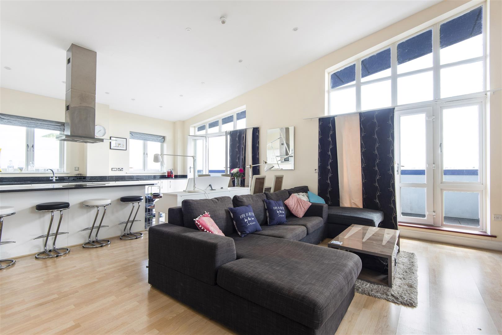 Luscinia View Napier Road house for sale in Reading