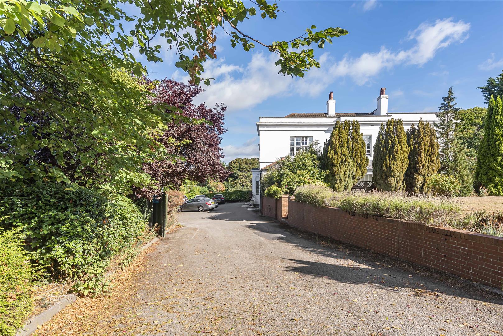 Springfield House Surley Row Apartment for sale in Reading