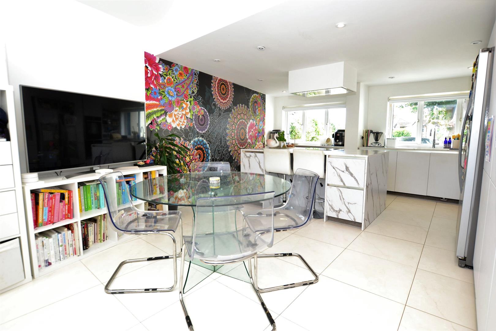 Woodcote Way Caversham house for sale in Reading