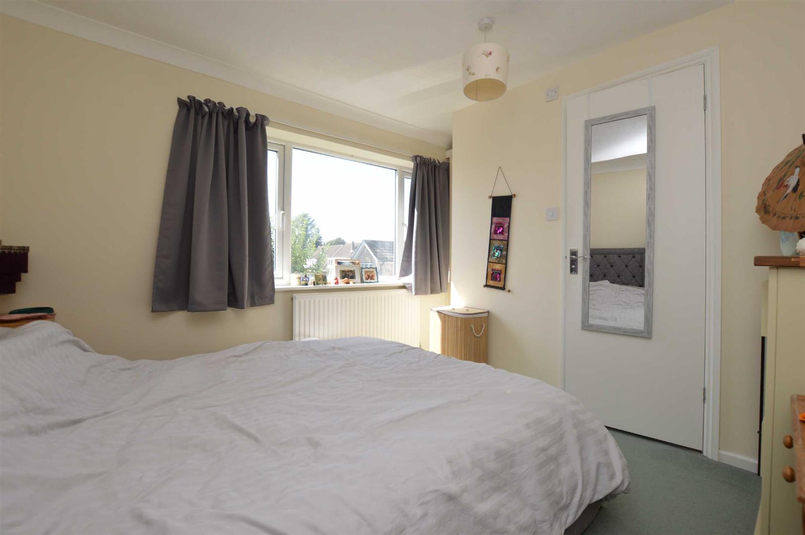 Silverthorne Drive, Caversham Heights, RG4 7NS Walmsley