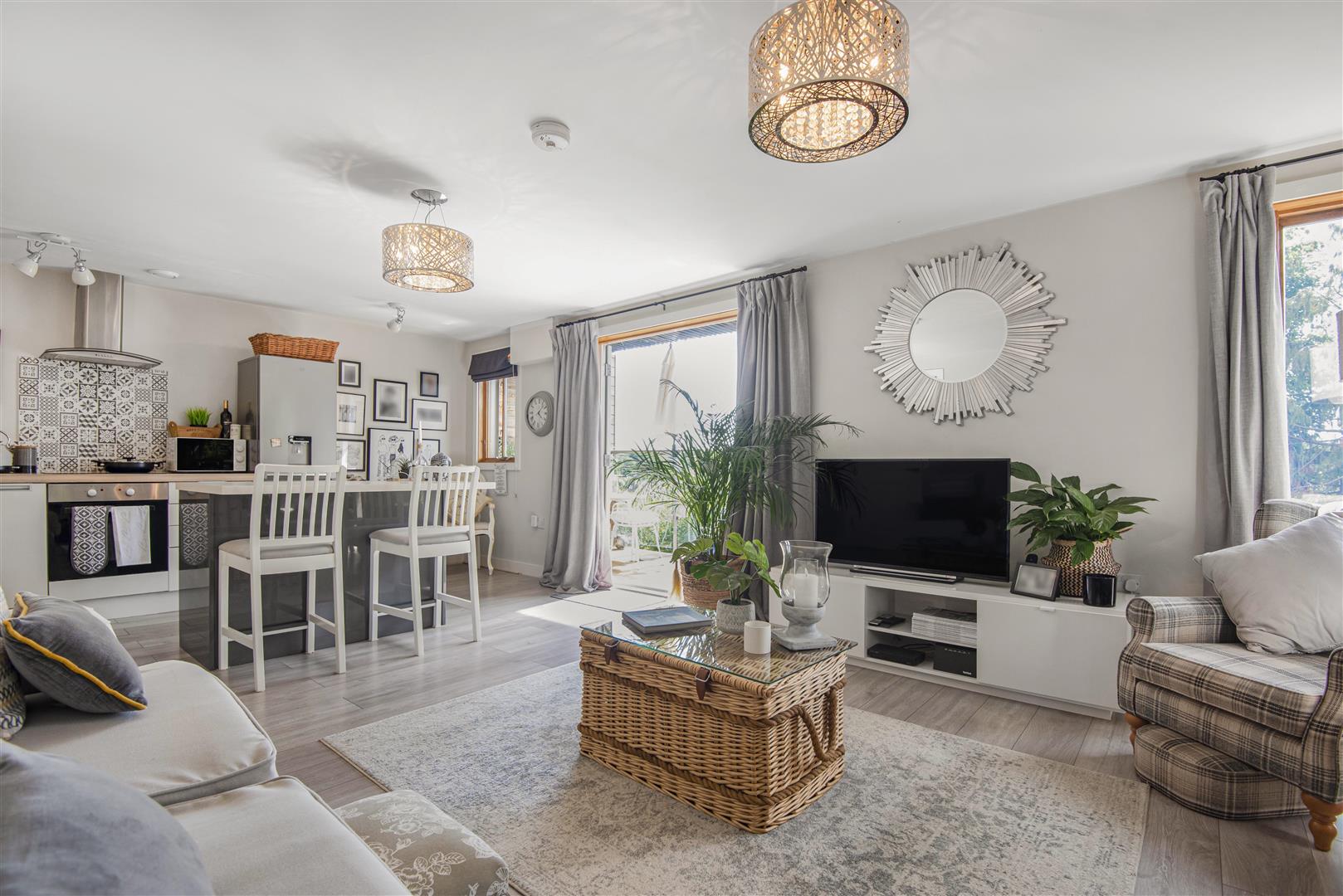 Grove Hill Close Emmer Green Apartment for sale in Reading