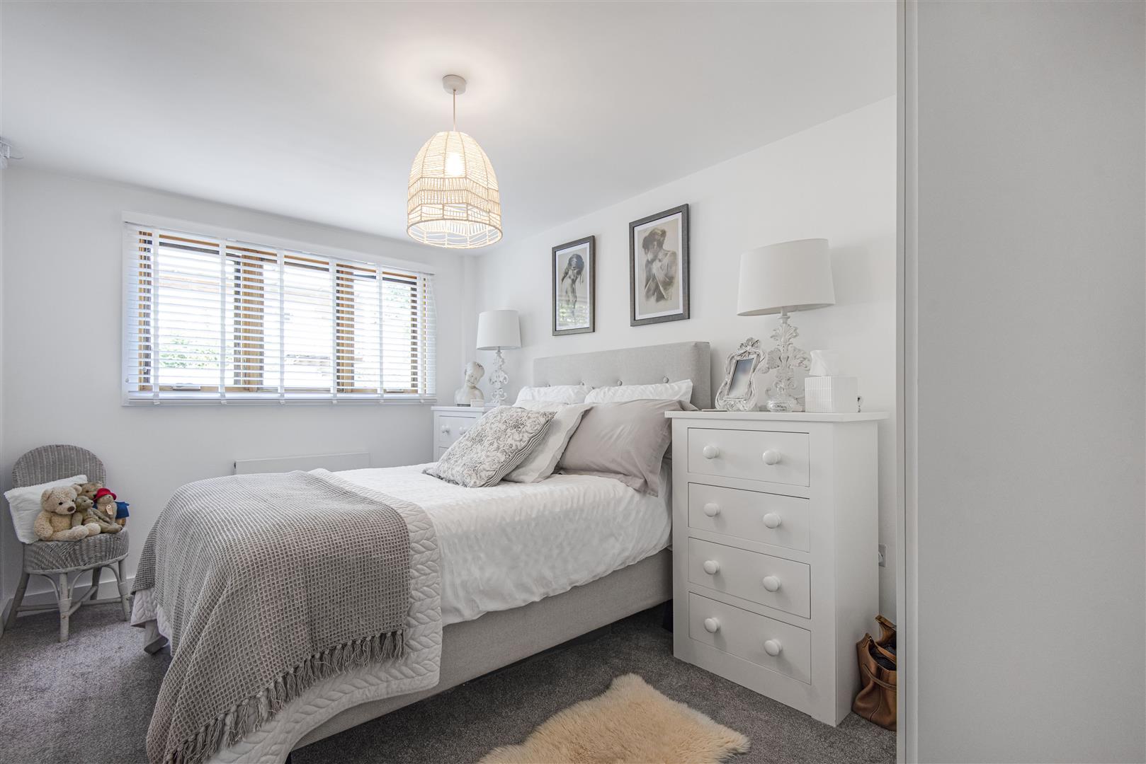 Grove Hill Close Emmer Green Apartment for sale in Reading