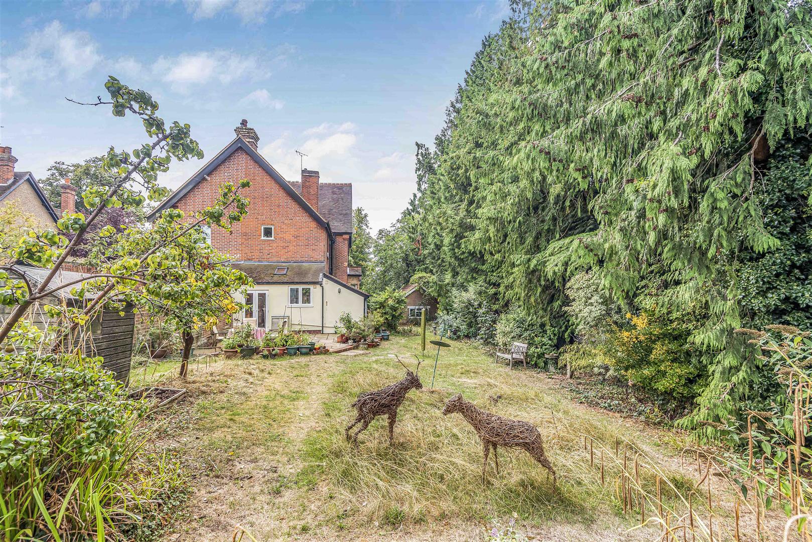 Upper Warren Avenue Caversham Heights house for sale in Reading