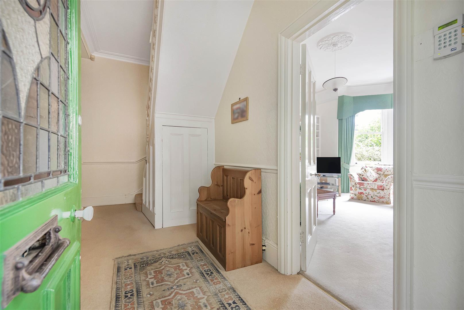 Upper Warren Avenue Caversham Heights house for sale in Reading