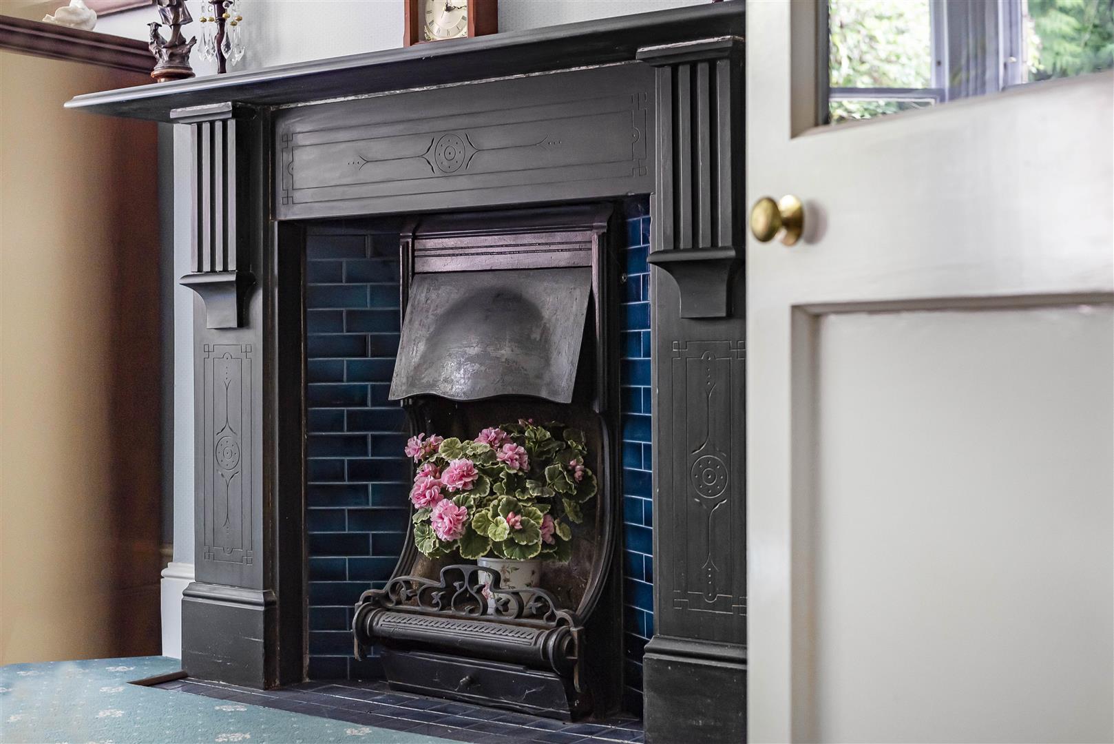 Upper Warren Avenue Caversham Heights house for sale in Reading