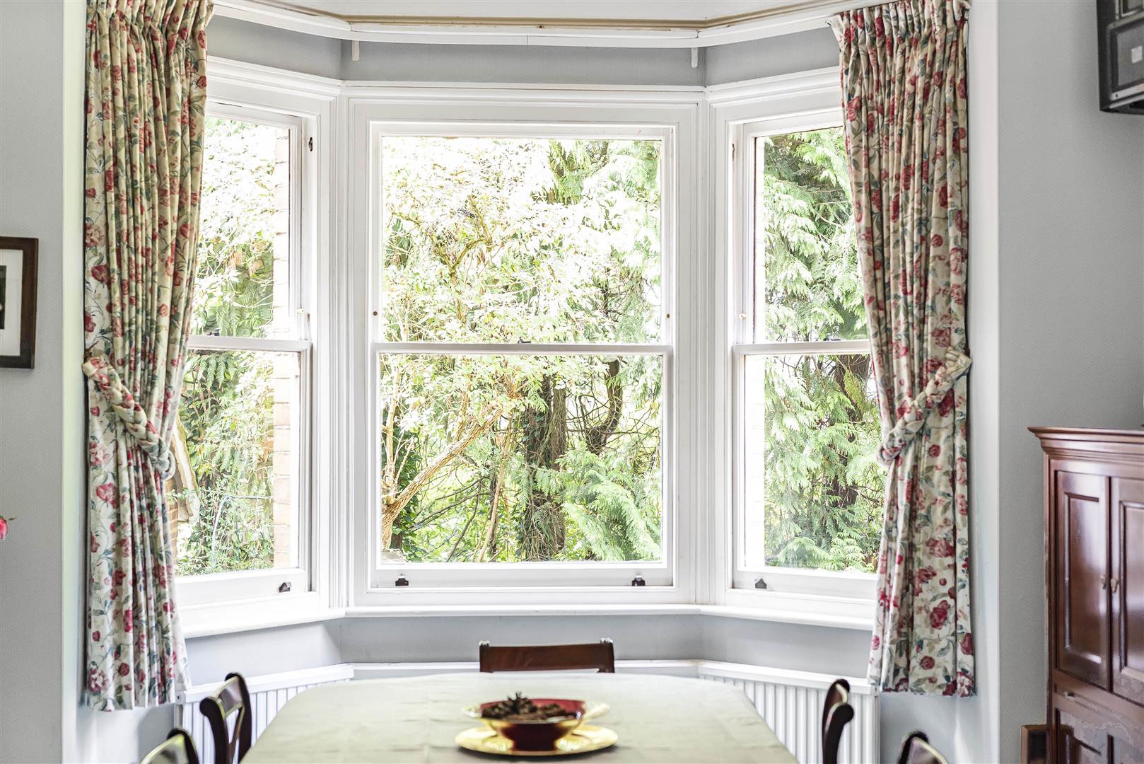 Upper Warren Avenue Caversham Heights house for sale in Reading