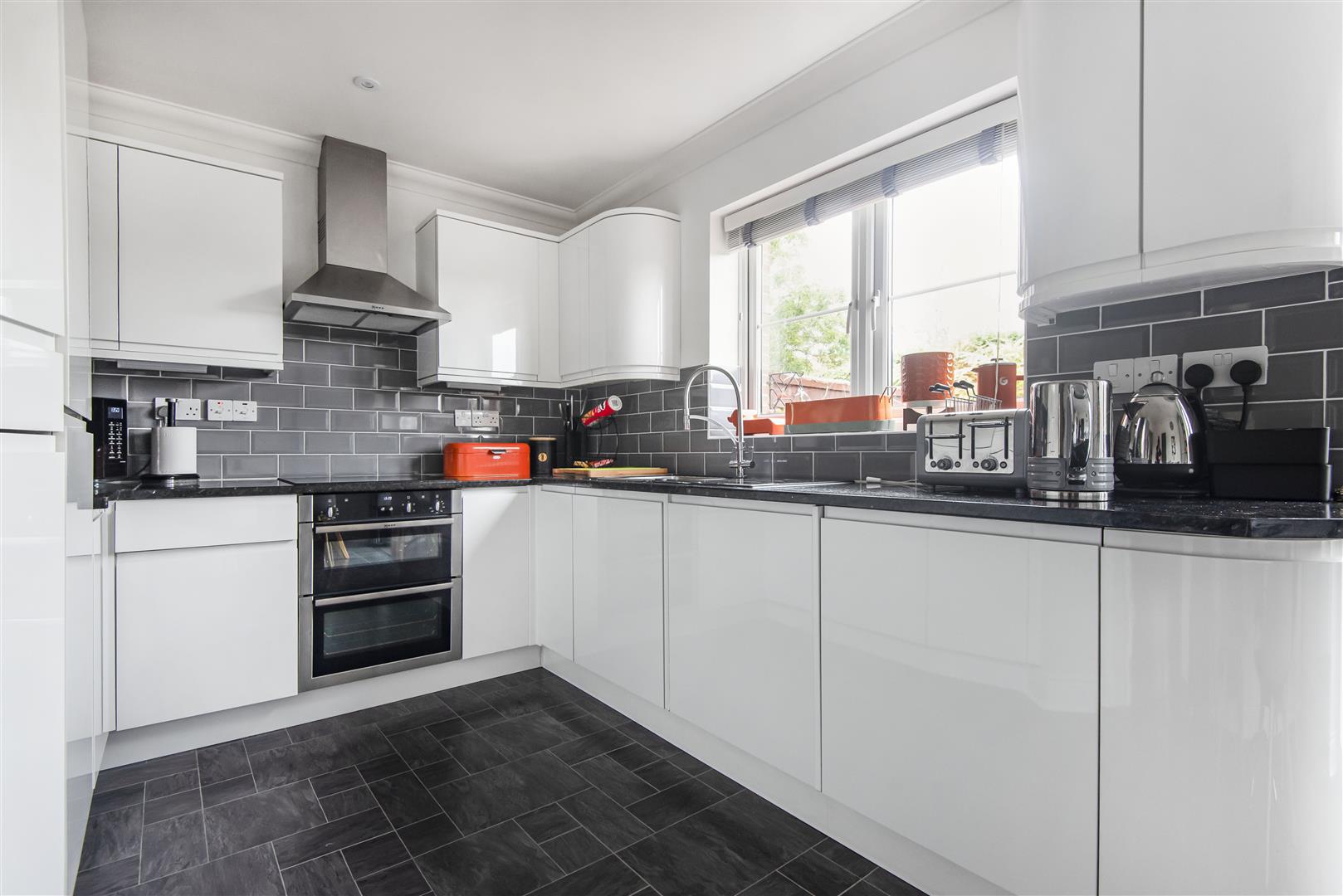 Bell Court Emmer Green house for sale in Reading