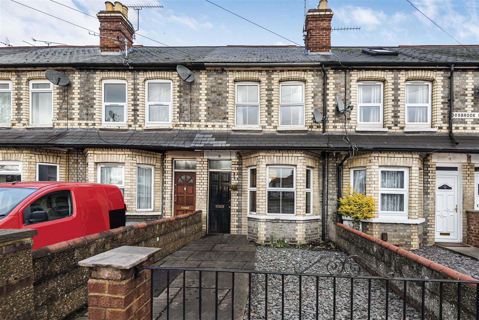 Gosbrook Road Caversham house for sale in Reading