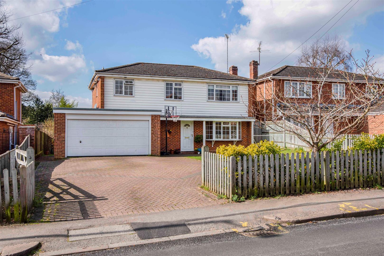 Conisboro Avenue, Caversham Heights, Reading Walmsley