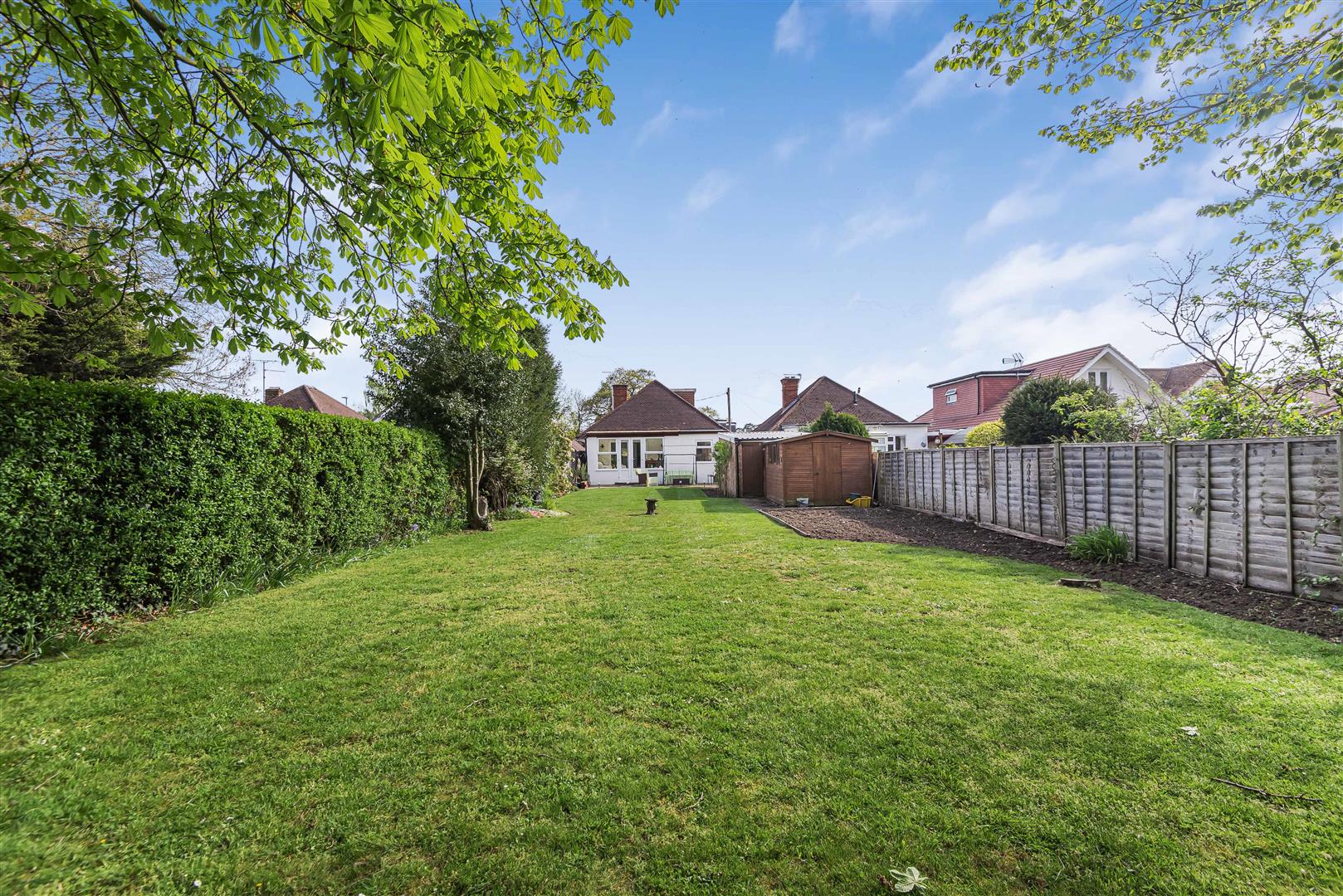Woodlands Avenue Woodley house for sale in Reading
