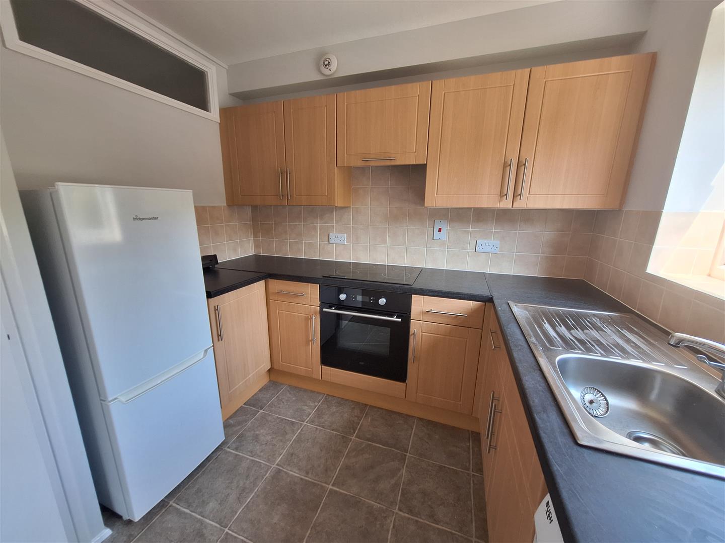Trafalgar Court Southcote Road Flat for sale in Reading