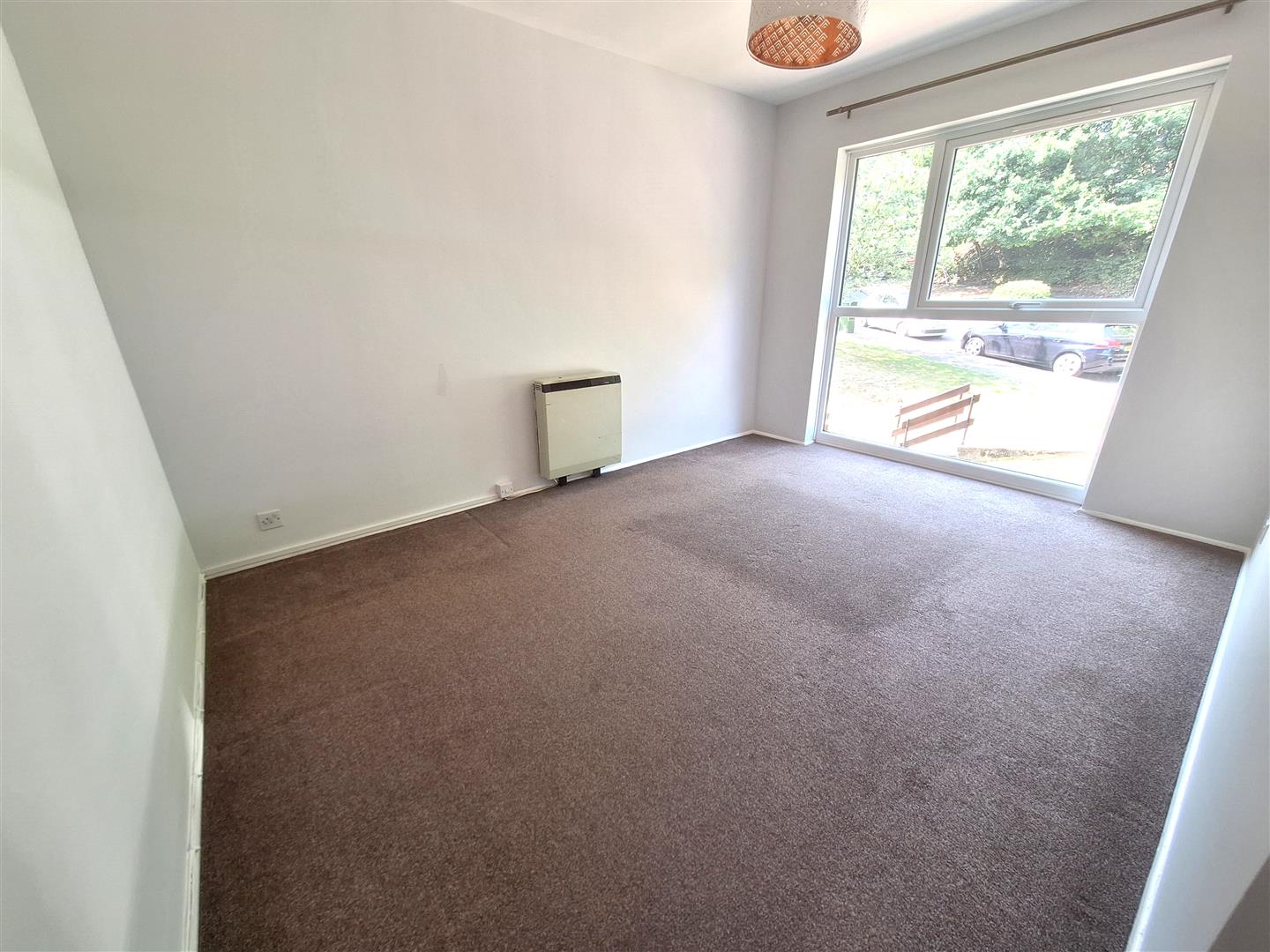 Trafalgar Court Southcote Road Flat for sale in Reading