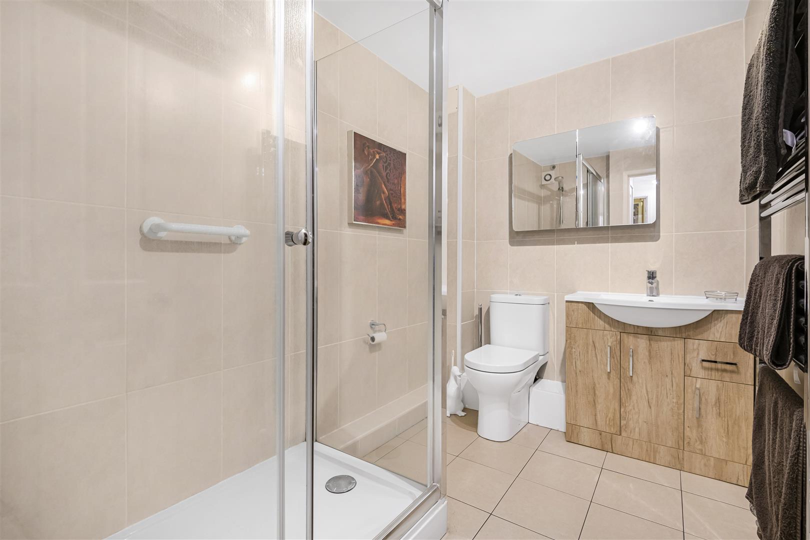 Riverside Court Caversham Apartment for sale in Reading