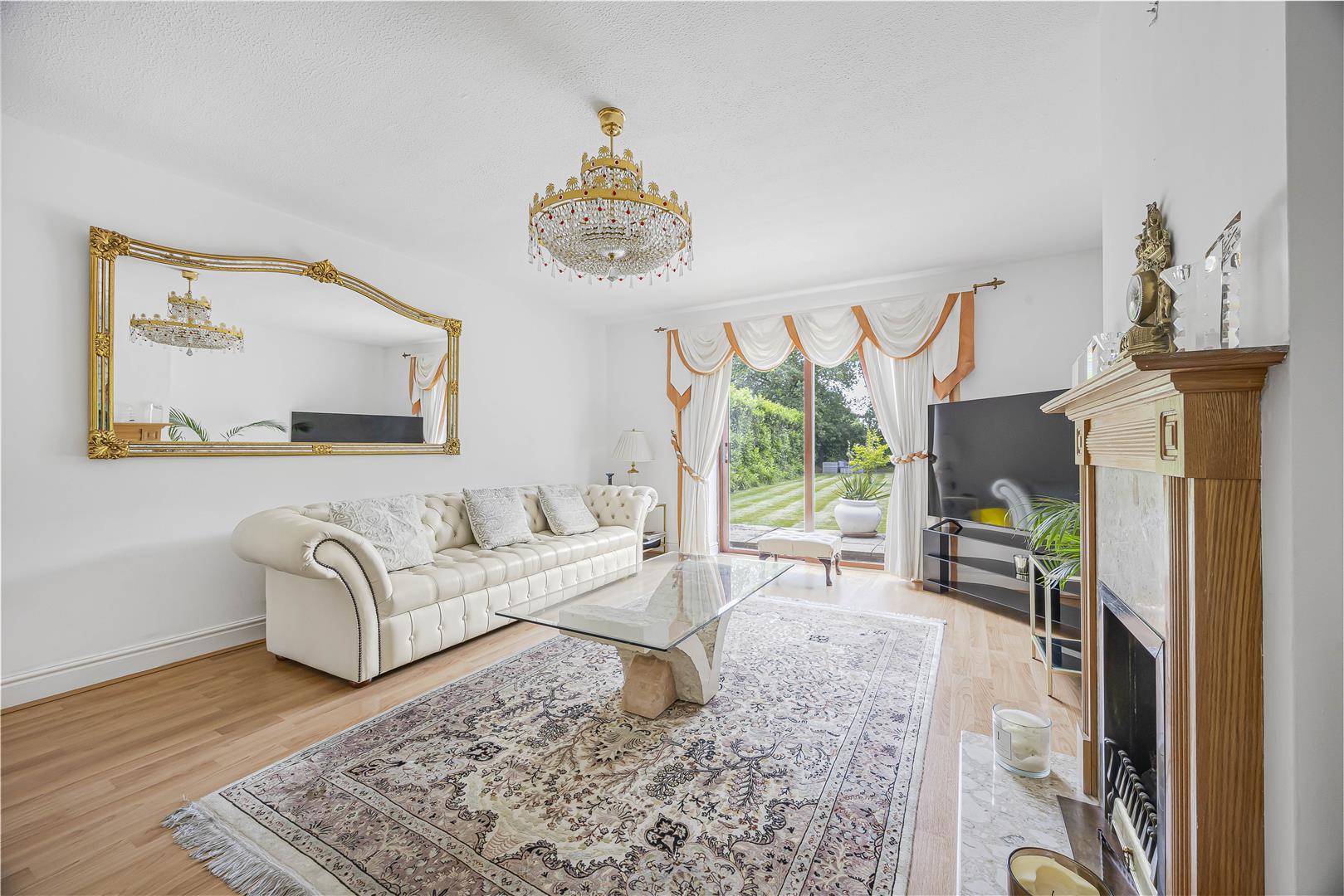 Bath Road Sonning Detached House for sale in Reading