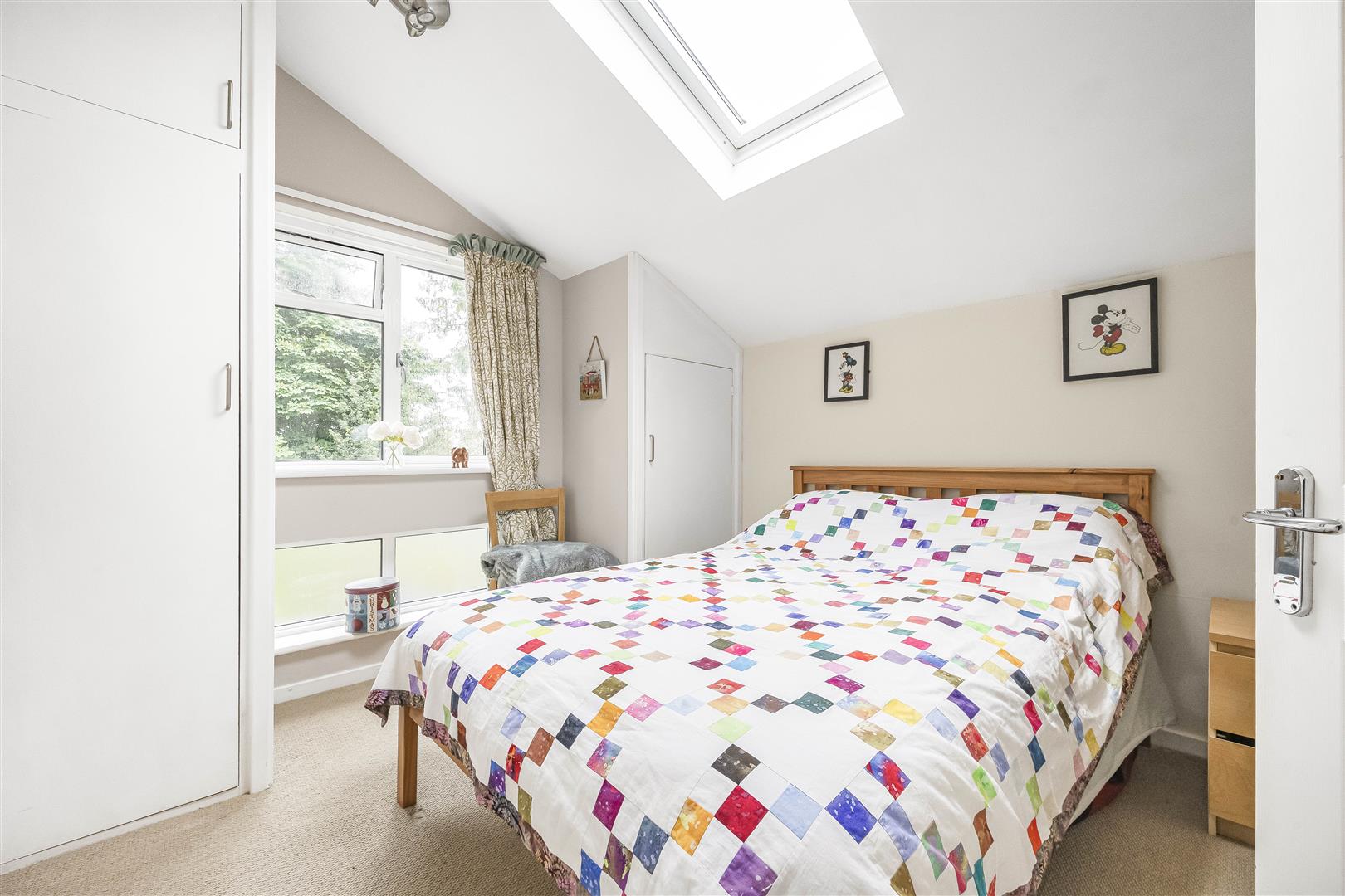 Field View Caversham Terraced House for sale in Reading