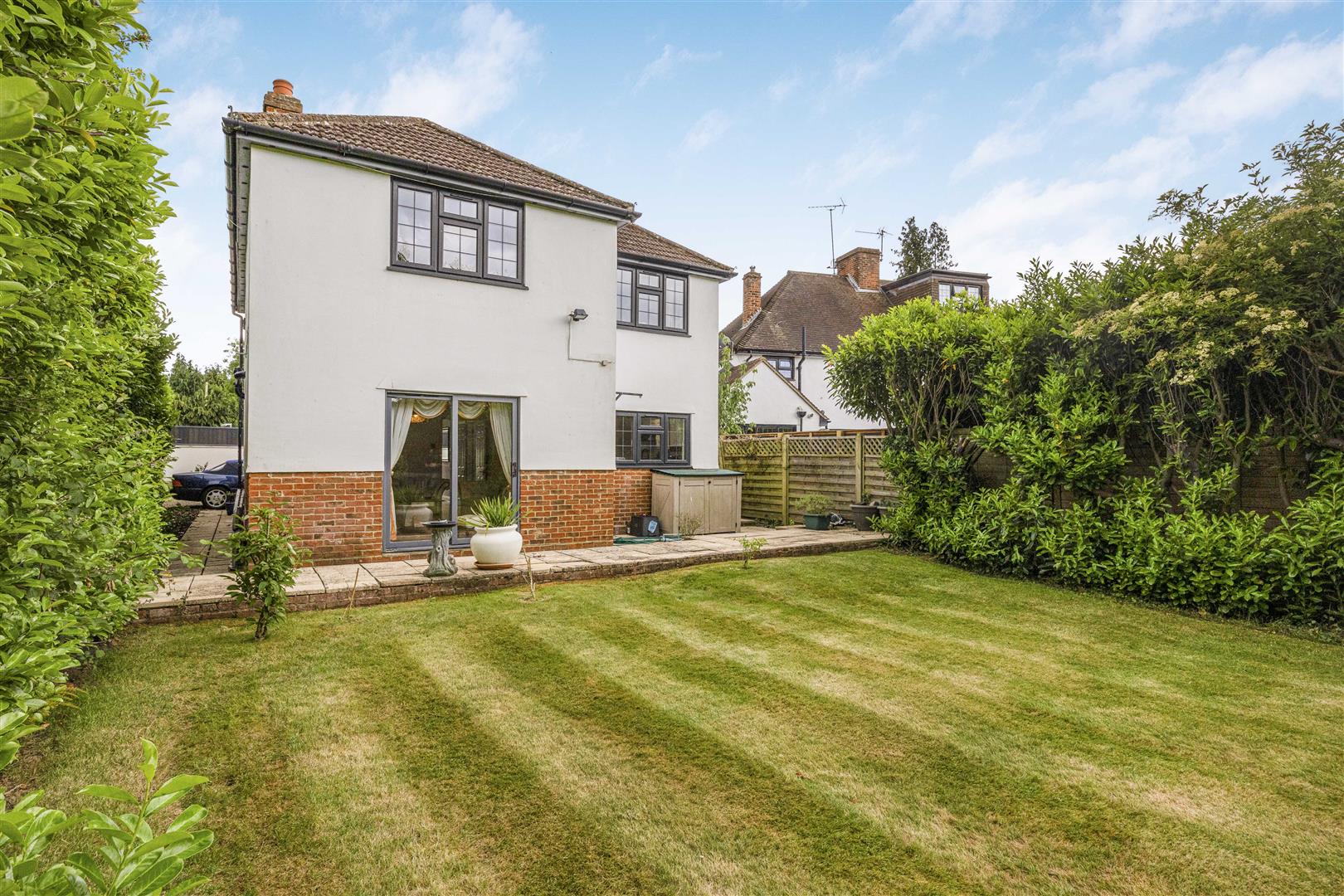 Bath Road Sonning Detached House for sale in Reading