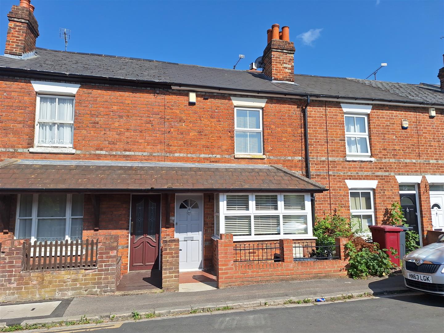 Mill Road Caversham Terraced House for sale in Reading