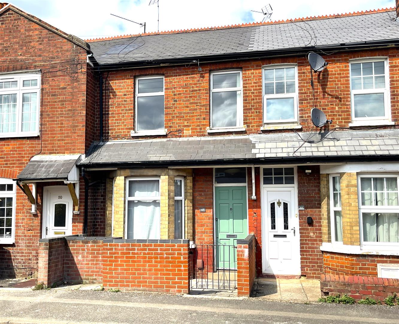 Cardiff Road  Terraced House for sale in Reading
