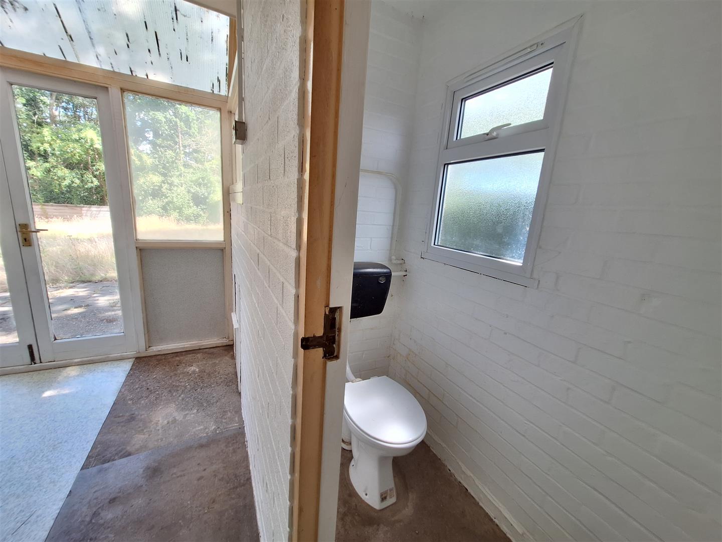 High Copse Farm Cottages Hyde End Road Semi-Detached House for sale in Reading