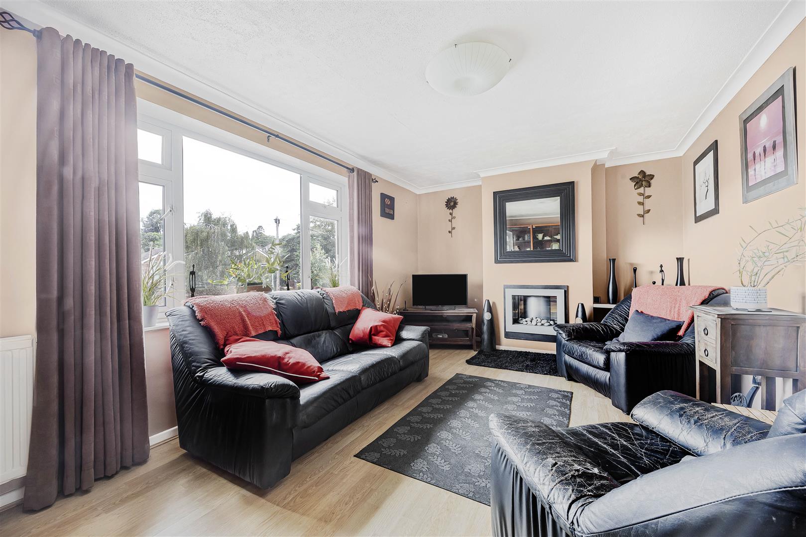 Hemdean Road Caversham Semi-Detached House for sale in Reading