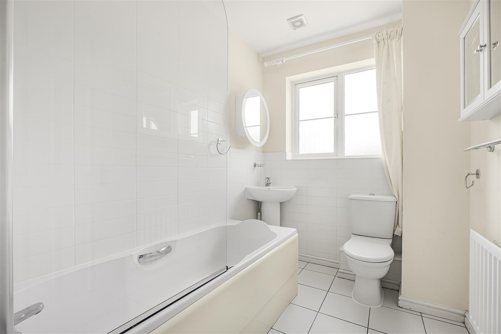 Bluebell Gardens Emmer Green Town House for sale in Reading