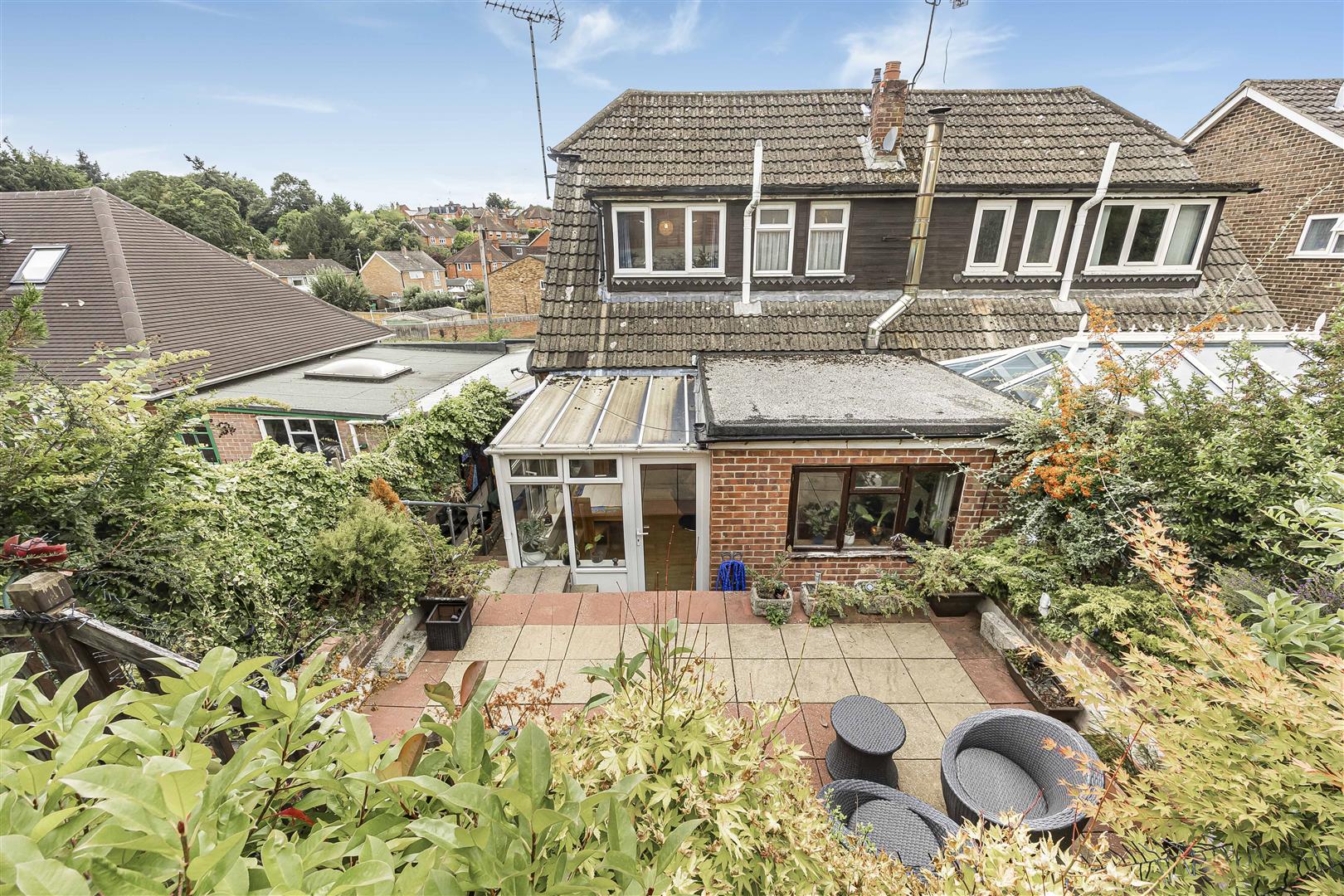 Hemdean Road Caversham Semi-Detached House for sale in Reading