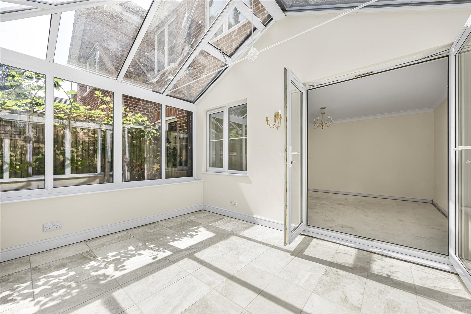 Bluebell Gardens Emmer Green Town House for sale in Reading