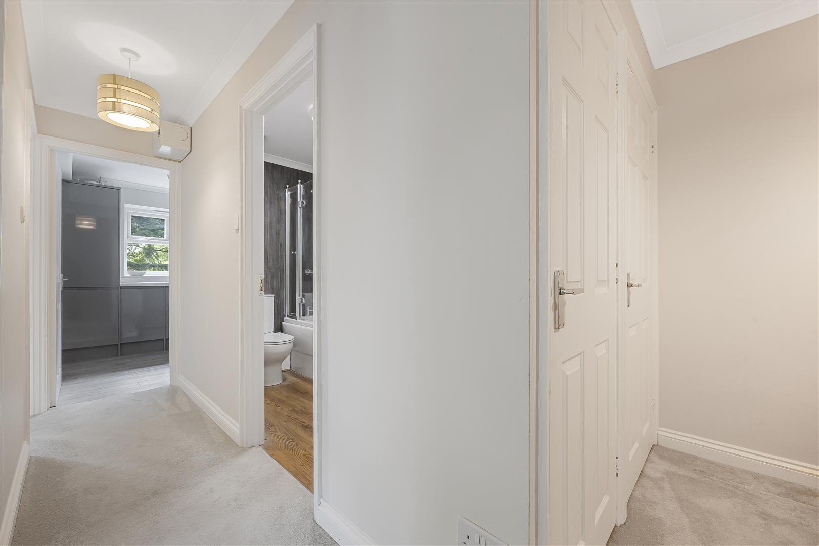 17 Warren House Court St. Peters Avenue Caversham Apartment for sale in Reading