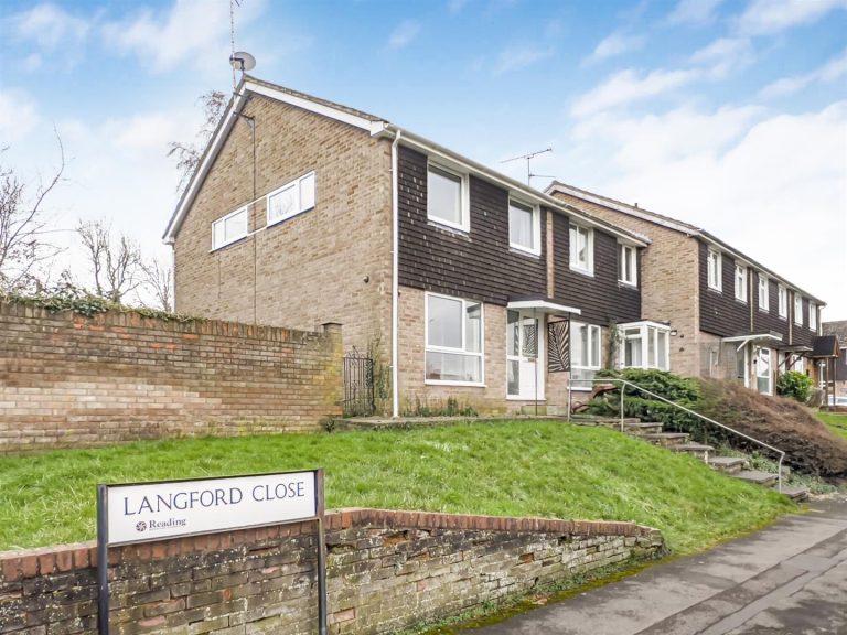 Langford Close, Emmer Green, Reading