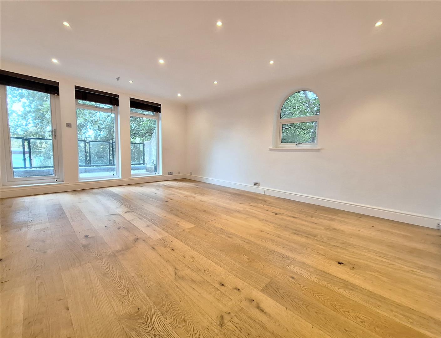 Kingfisher Place Kings Meadow Way Apartment to let in Reading