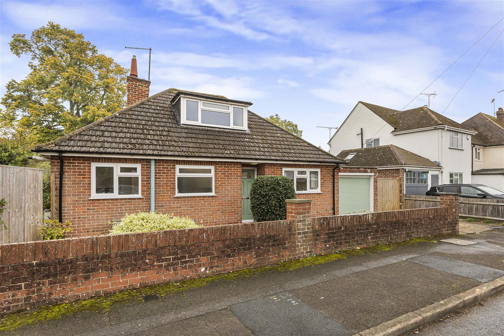 Sandcroft Road Caversham Detached Bungalow for sale in Reading