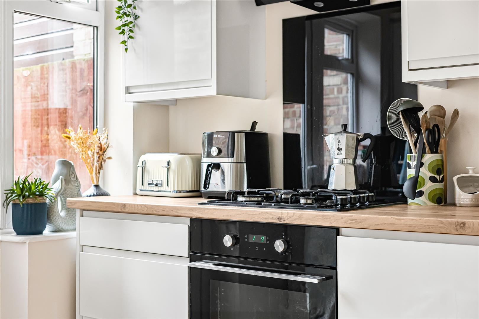 Stanhope Road  Semi-Detached House for sale in Reading