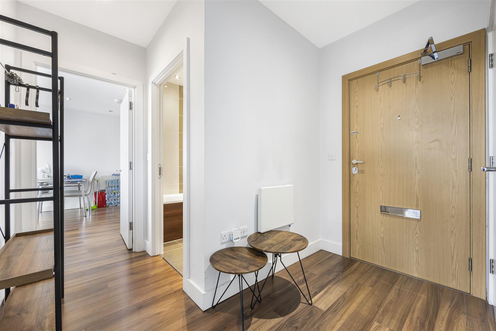 Cygnet House Drake Way Flat for sale in Reading