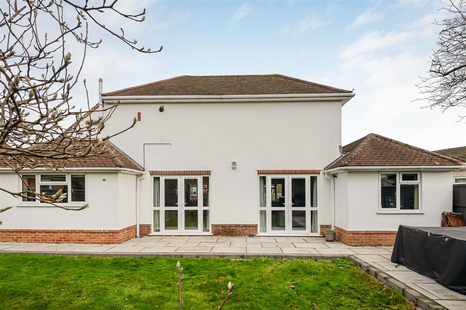 Ilkley Road Caversham Heights Detached House for sale in Reading