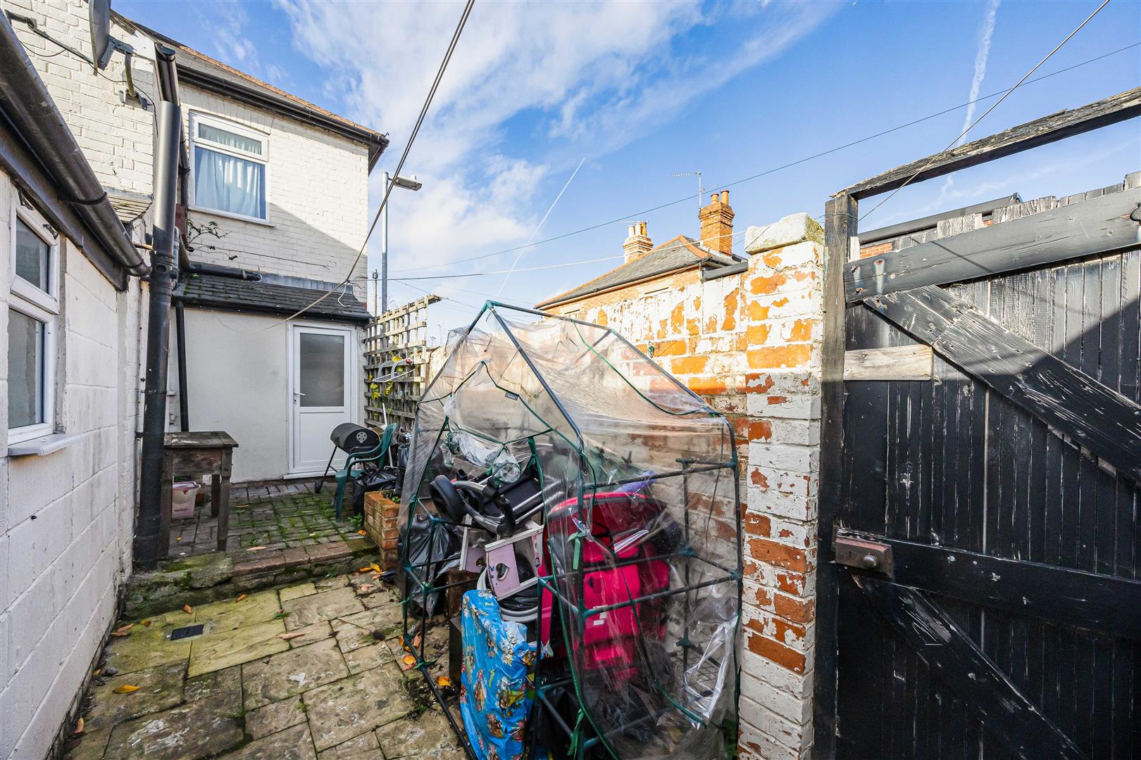 Mount Pleasant Reading End of Terrace House for sale in Reading