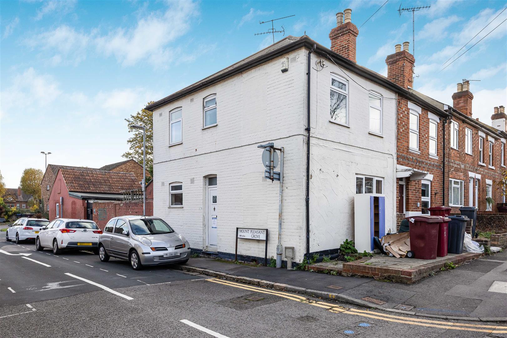 Mount Pleasant Reading End of Terrace House for sale in Reading