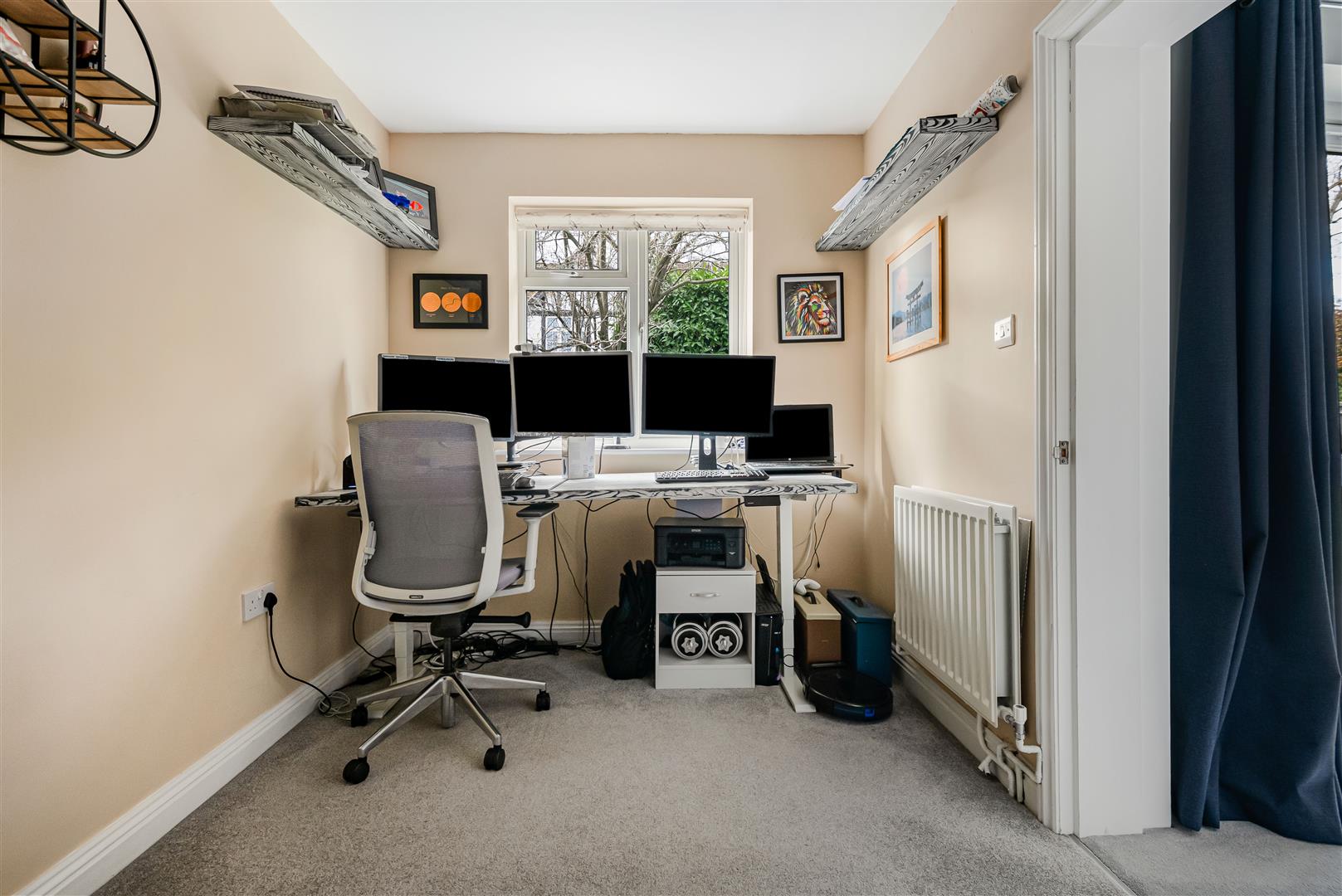 Ilkley Road Caversham Heights Detached House for sale in Reading