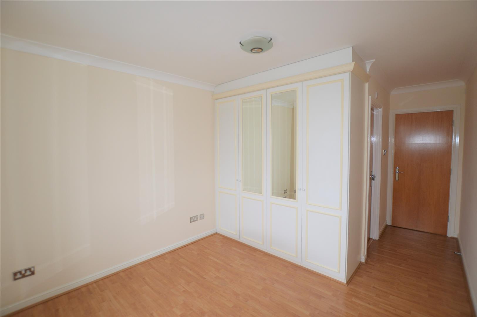 Brigham Road  Flat for sale in Reading