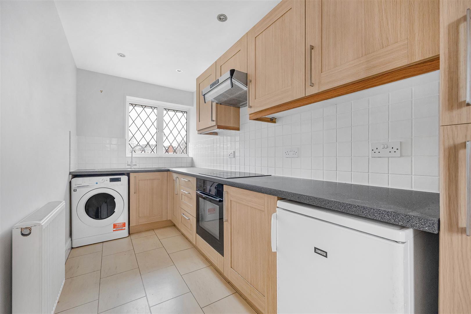 The Willows Caversham Maisonette for sale in Reading