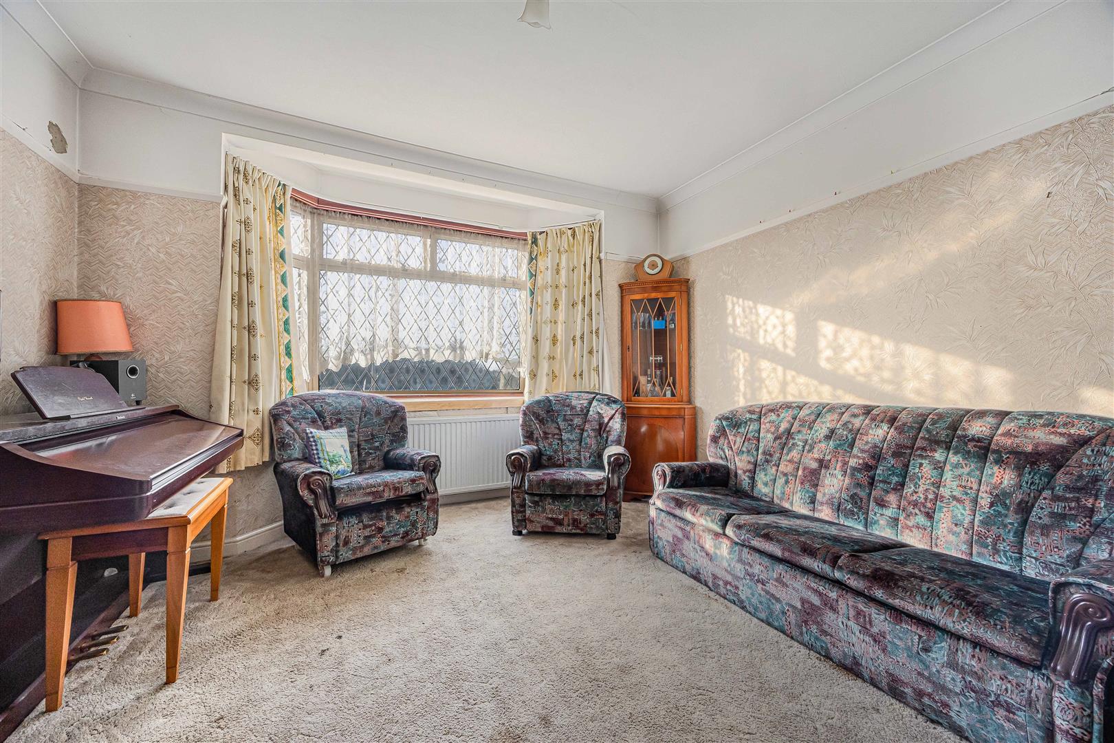 Sandown Avenue Calcot Detached Bungalow for sale in Reading