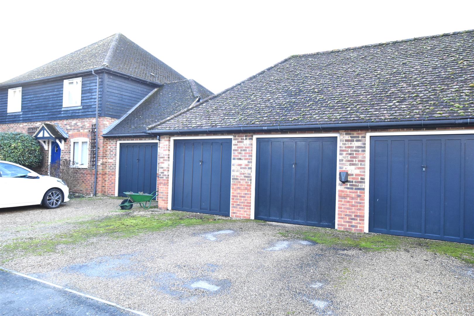 The Causeway Caversham Town House for sale in Reading
